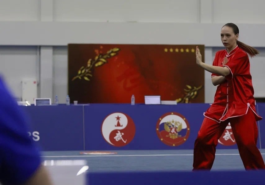 aDptKw8L7h8